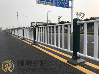 道路护栏的主要功能